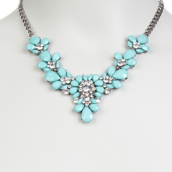 🐱Turquoise Blue rhinestone necklace - Picture 2 of 4